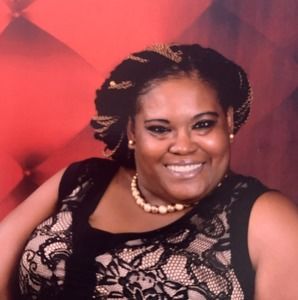 Meet your Posher, Rolanda